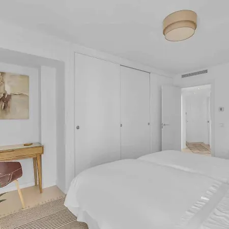 Polo Apartments, Jacaranda 8 Apartment *