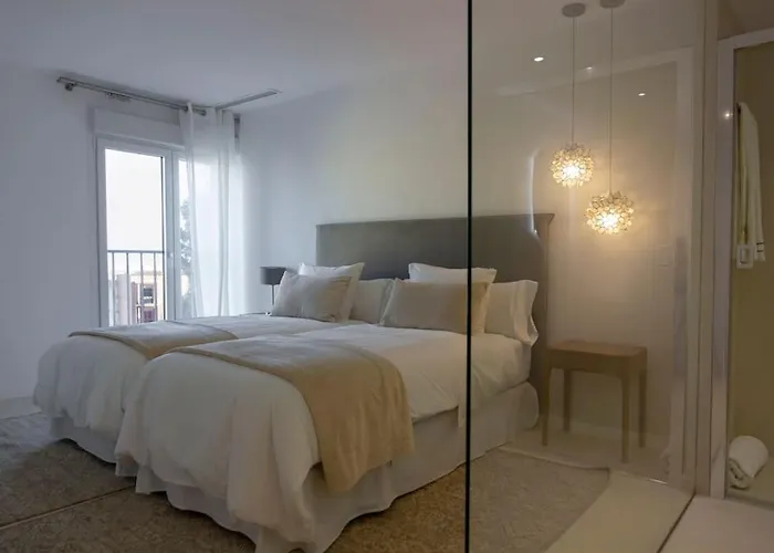 Polo Apartments, Jacaranda 8