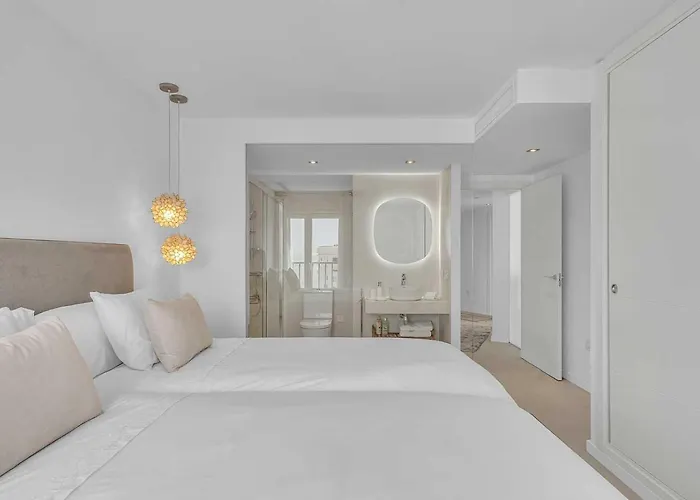 Polo Apartments, Jacaranda 8