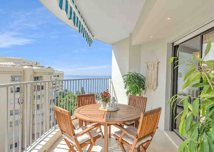 Polo Apartments, Jacaranda 8 דירה