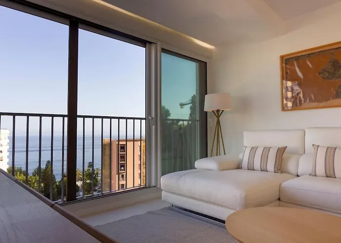 Polo Apartments, Jacaranda 8 Μαρμπέλλα