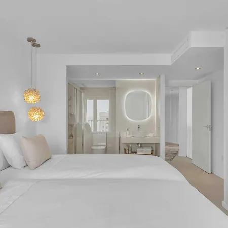 Polo Apartments, Jacaranda 8